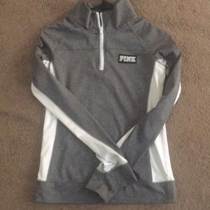 Half zip pullover
